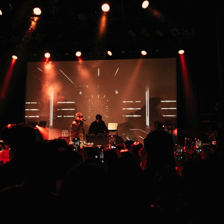 『J.E.T TOUR SERIES [lIlBOI&HAON Supporting Act：Woodie Gochild]』ライブレポート