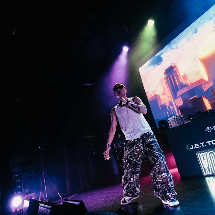 『J.E.T TOUR SERIES [lIlBOI&HAON Supporting Act：Woodie Gochild]』ライブレポート