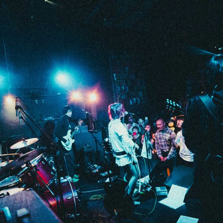 Meaningful Stone チケット即完の初来日公演で魅せた熱狂 ライブレポート